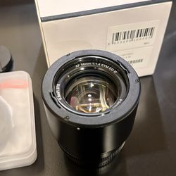 Fuji Viltrox 56mm f1.4 Lens + EXTRAS (Send Offers)