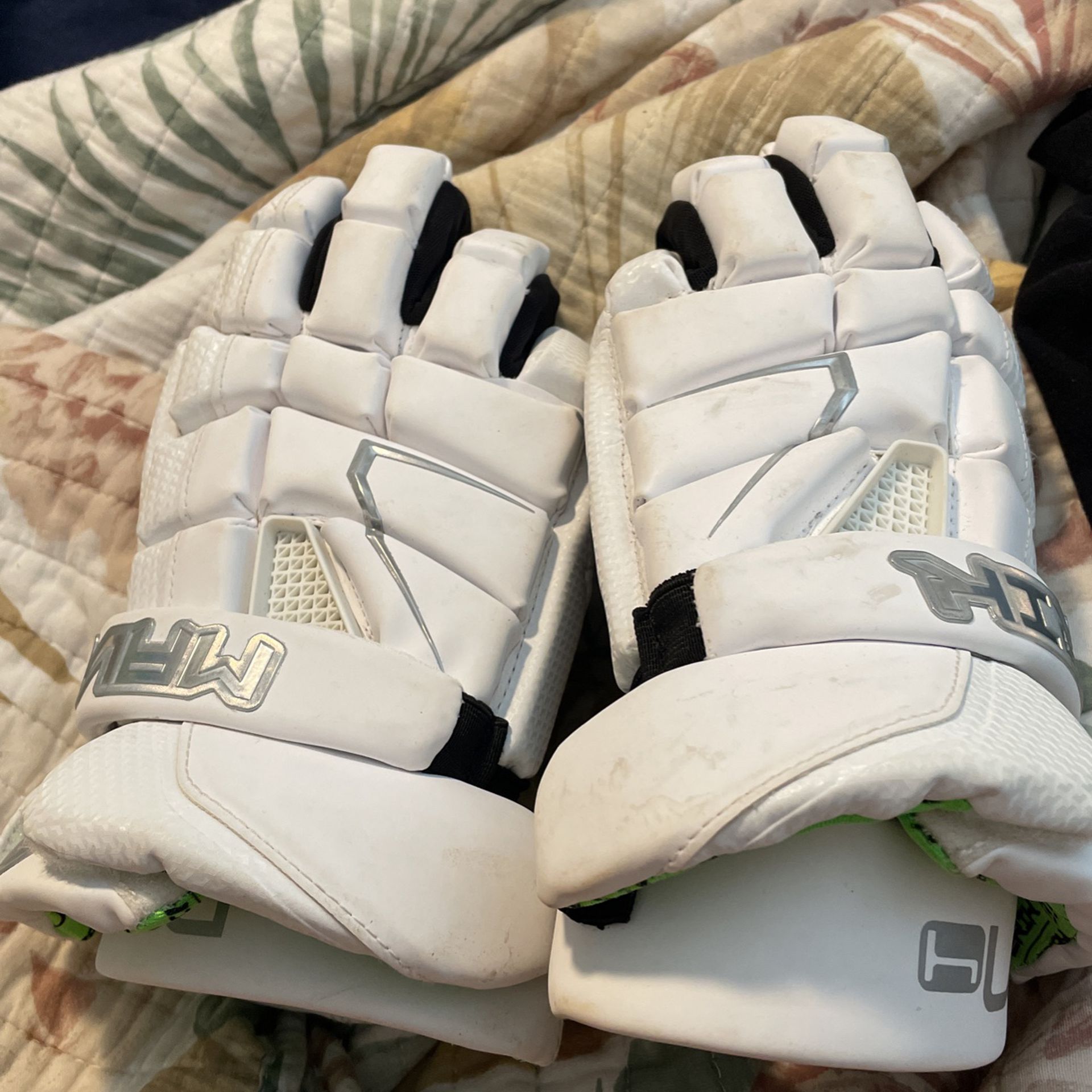 Maverick Lacrosse Gloves