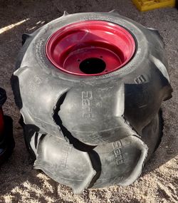 700 Raptor Paddle Tires