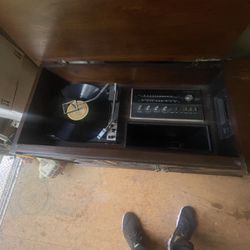 Record Player 