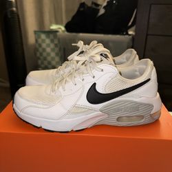 Women’s Nike Air Max Excee