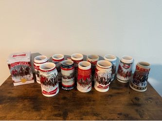Holiday Stein Collection – 12 Steins
