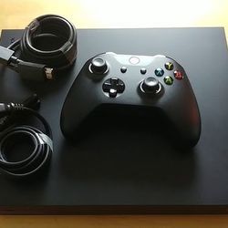 Xbox One X 1TB