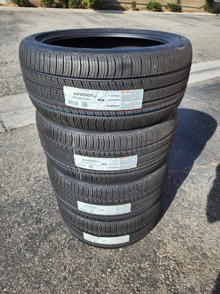 235 40 19 NEW TIRES CAMRY SOLARA AVALON ALTIMA ACCORD ACURA LEXUS KIA