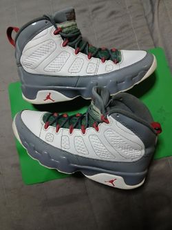 Size 11  - Air Jordan 9 Retro “Christmas” White/Grey/Red – Clean 🔥