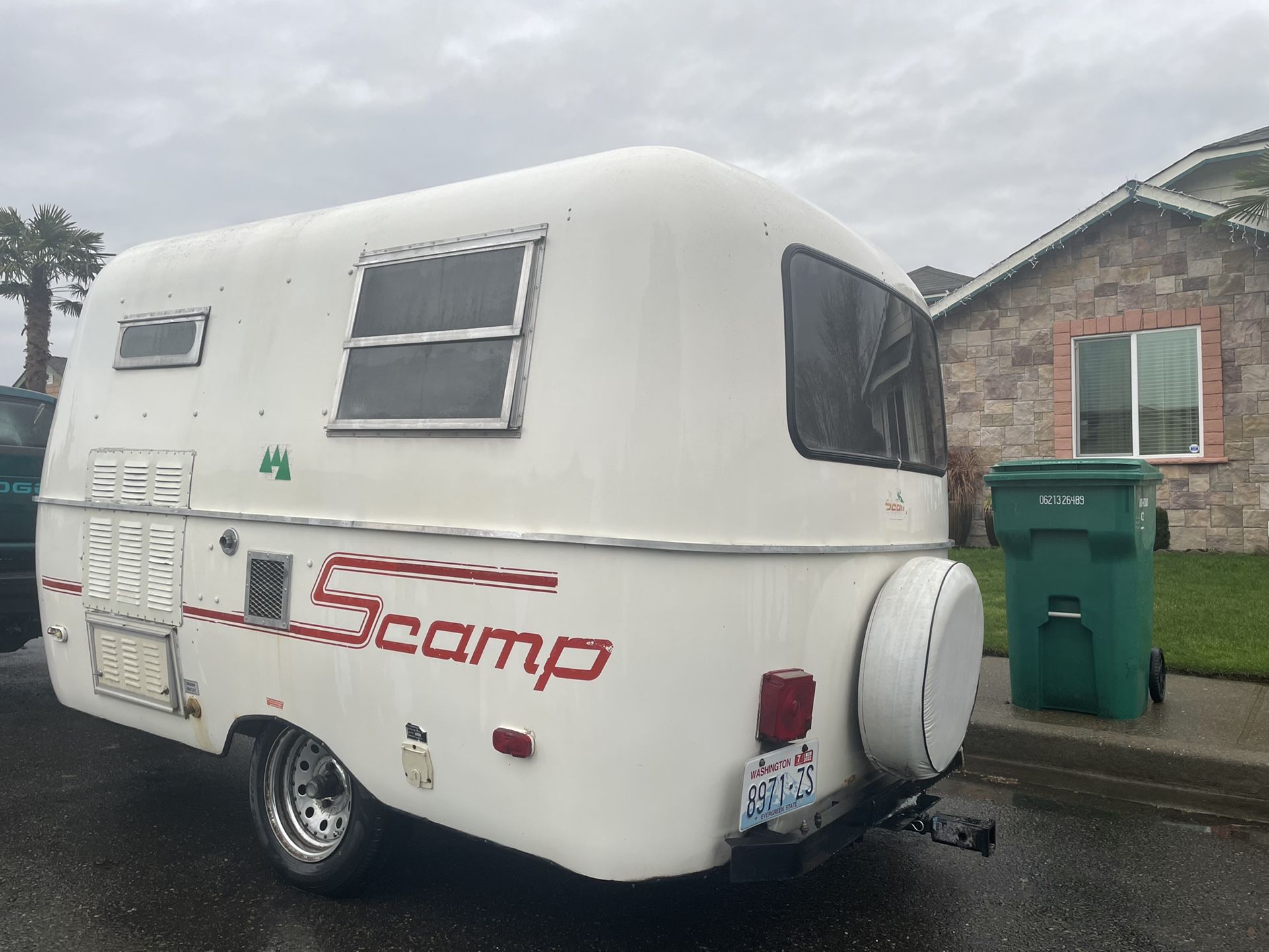 1983 Scamp Rare Trailer !!