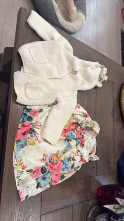 Baby girls - baby gap 6-12 months