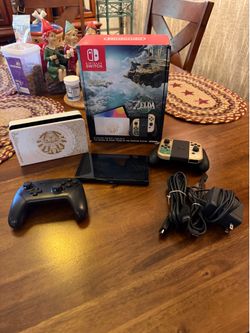 Tears of the kingdom Switch Console Mint Cond