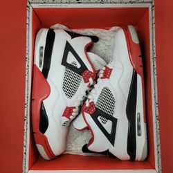 Jordan 4 Fire Red Size 13