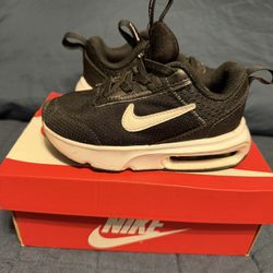 Nike Black Toddler Shoe Size 8