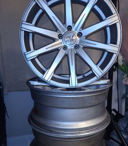 Inovit Rims Cars 20" Negotiable Price