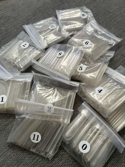 XXXlong full coverage nail tips/ nail technician
