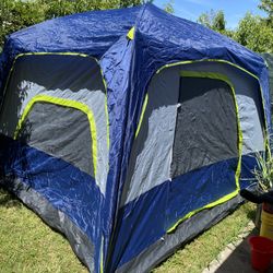 6 PERSON CAMPING TENT 10ft x 9ft x 78in (H)