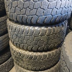 37x13.50R20 Mickey Thompson Tires (4)