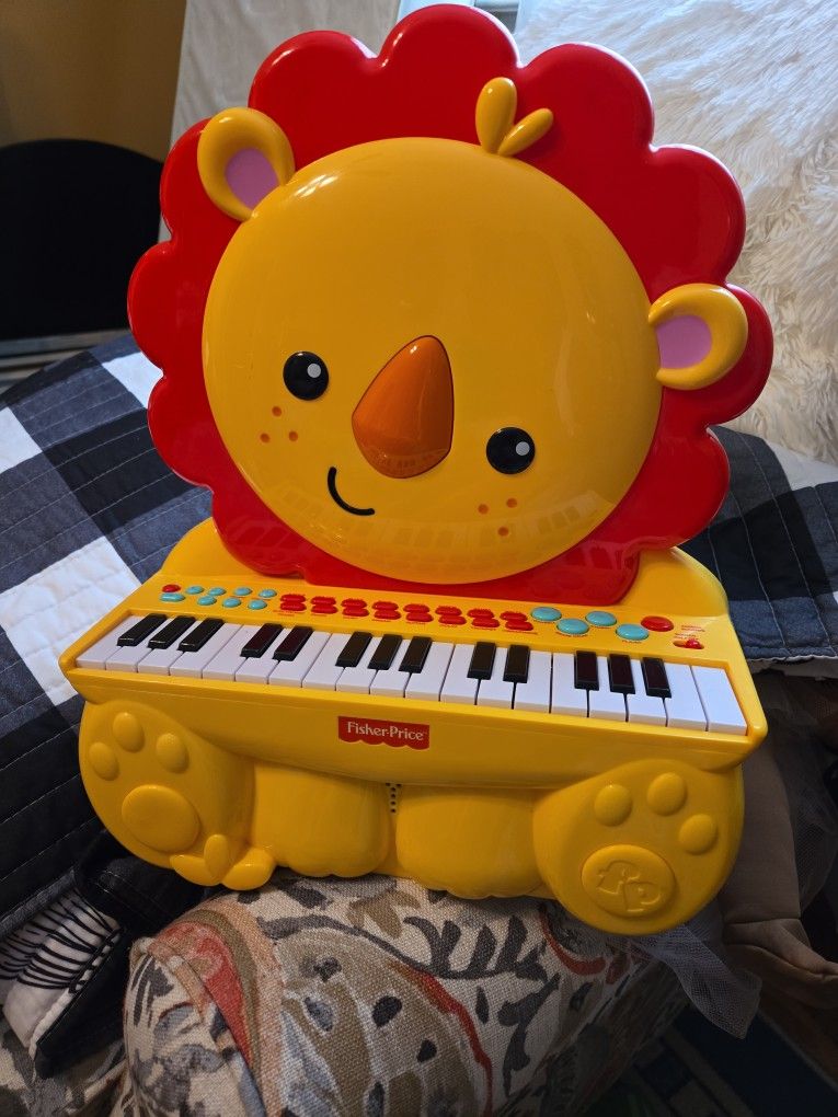 Fisher Price Piano