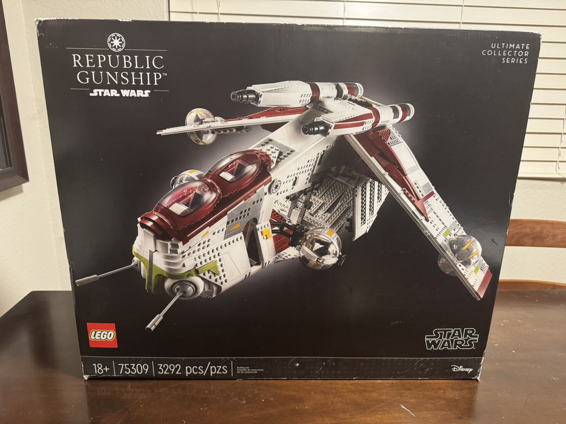 Lego UCS Republic Gunship 75309