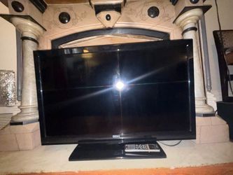 36in Seiki TV
