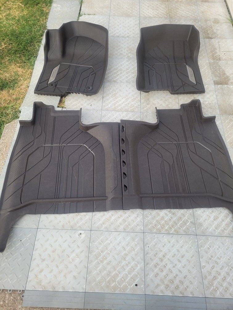 tapetes para chevy silverado Z71 Crew cab originales color cocoa d3l 2019-2023
