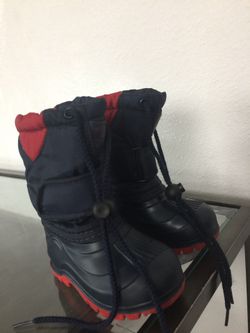 Brand new boots size 5
