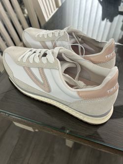 Trentorn Hailey Shoes. Brand new 6.5