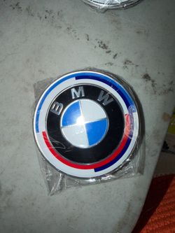 BMW emblem 82mm