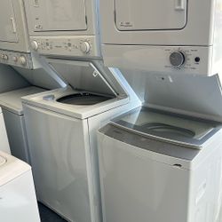 24” Stackable Washer And Dryer Set 