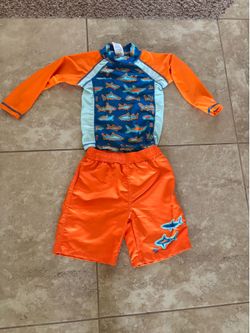 Boys swimsuit outfit size 6