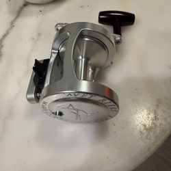 AVET LX 4.1:1 silver reel