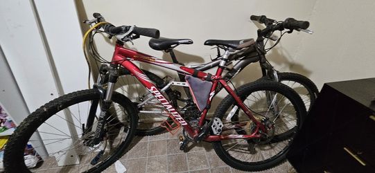 Specialized Epic FSR M5, 27 speed, Fox
Float Forks MTB
