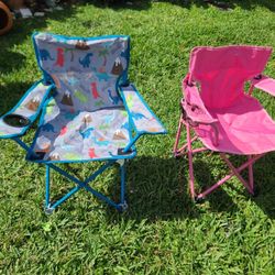 2 Kids Chairs Foldable, Like New