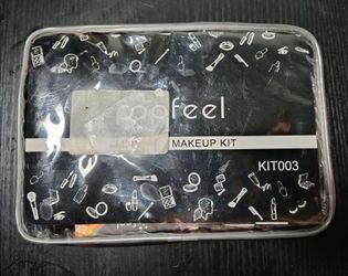 Feel Makeup Kit KIT003