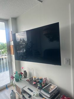 $180 Samsung 55” with Mount!!