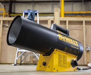 DeWalt 125,000 BTU Propane Forced Air Heater