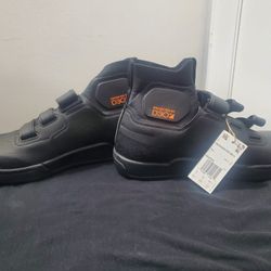 GREAT DEAL!!! Rare Adidas Five Ten (Freerider Pro Mid V / Mountain Bike Shoe) NEW/UNWORN !!!  Size 10.5  no Box 