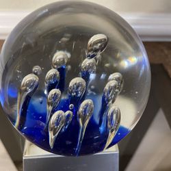 Vintage  Art Glass Paperweight  3” in diameter 