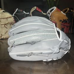 Baseball Glove 