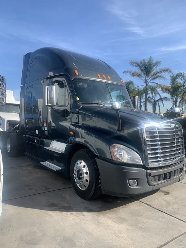 2013 Freightliner Cascadia for Sale in San Diego, CA OfferUp