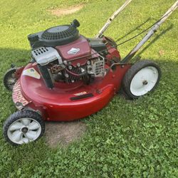 Snapper 6 Speed Self Propelled Mower 5hp With 21” Cutting Deck. Works Good. Must Pickup