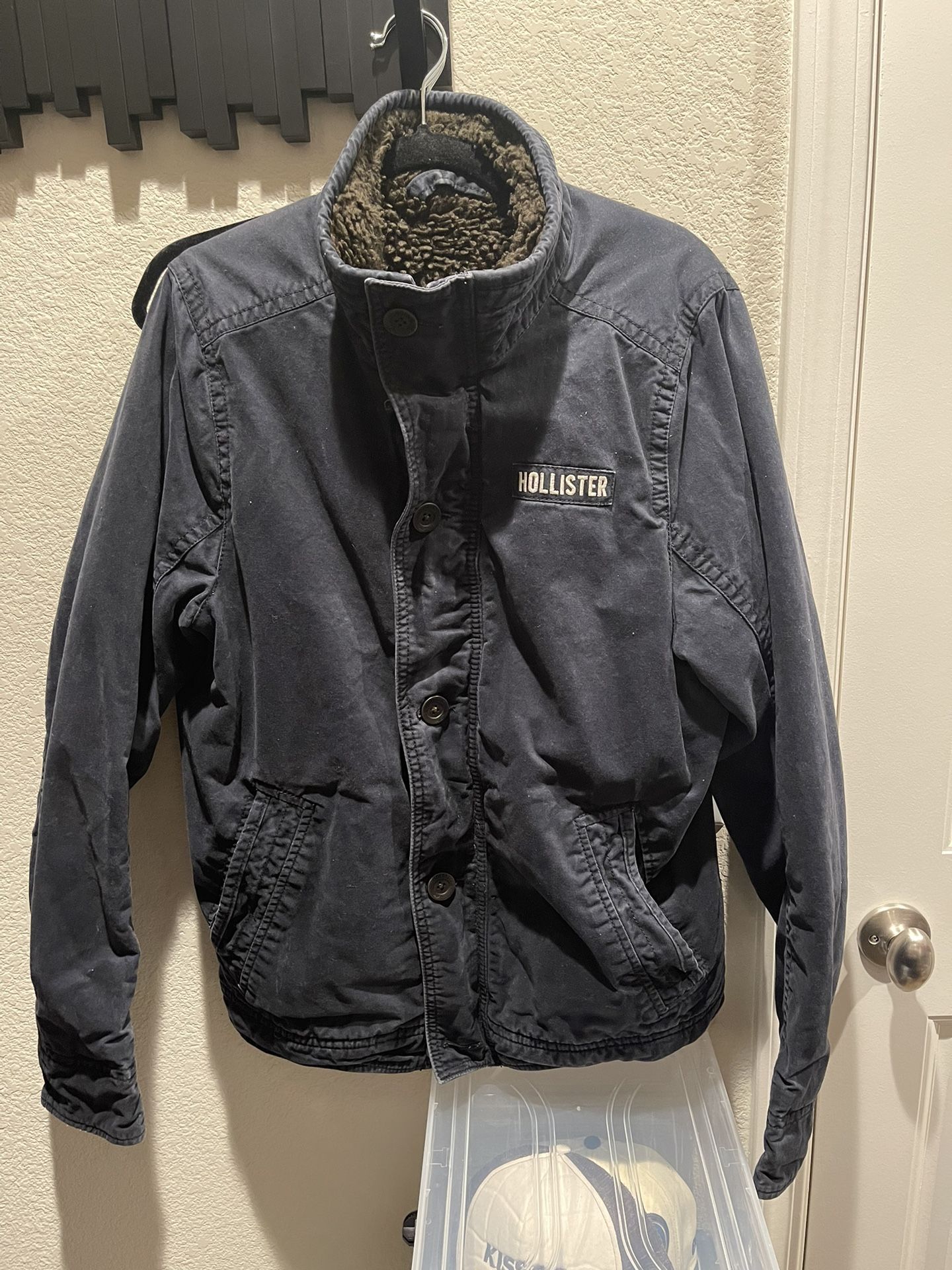Hollister Sherpa Lined Navy Blue Zip Up Jacket
