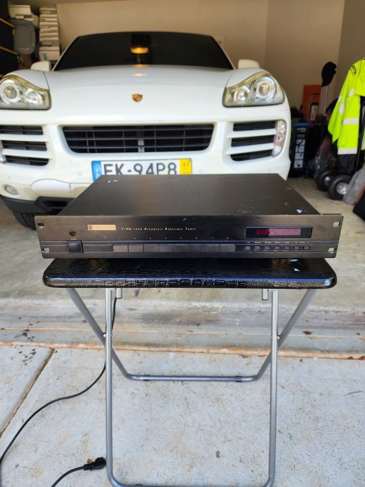 Parasound TDQ 1600 Tuner