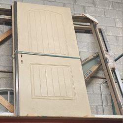 74" x 82" Fiberglass Door - Price Drop Alert!** 🚪