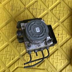 2013 Ford Fusion Hybrid Abs Unit Part