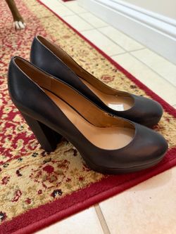 Sandals 8.5