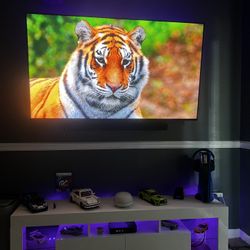 Like New Tv 65”
