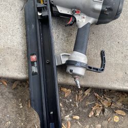 PORTER CABLE NAIL GUN 21”