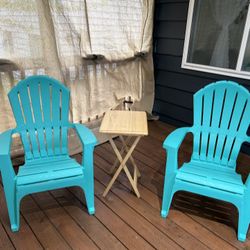 Outdoor Plastic Patio Chairs & Mini Table 