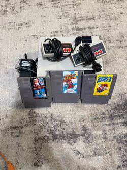 Nintendo NES Console Bundle with 3 Games
