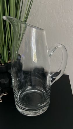 Sleek VTG Clear Glass Martini/Water  1.5 qt Pitcher w/ Handle 10.5” tall & 4” rd