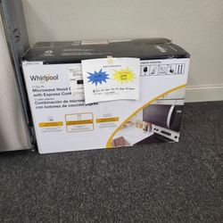 🔥Hot Summer Sale! New Stainless Whirlpool Over The Range Microwave-Warranty Included 