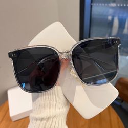 Large size 14.6CM oversized frame sunglasses women’s high-end fashion square sunglasses men‘s anti-UV suitable for big face